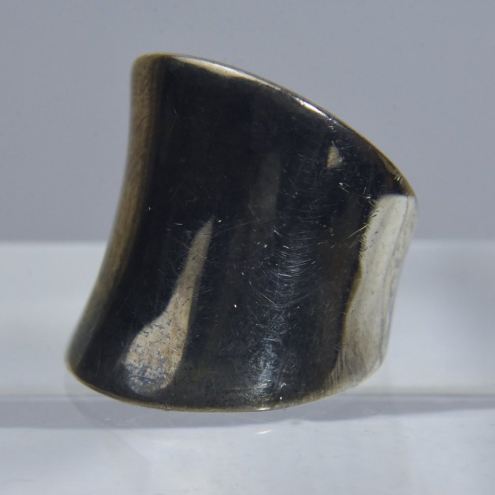 .999 Solid Silver Saddleback Ring - Size 6 - image 2